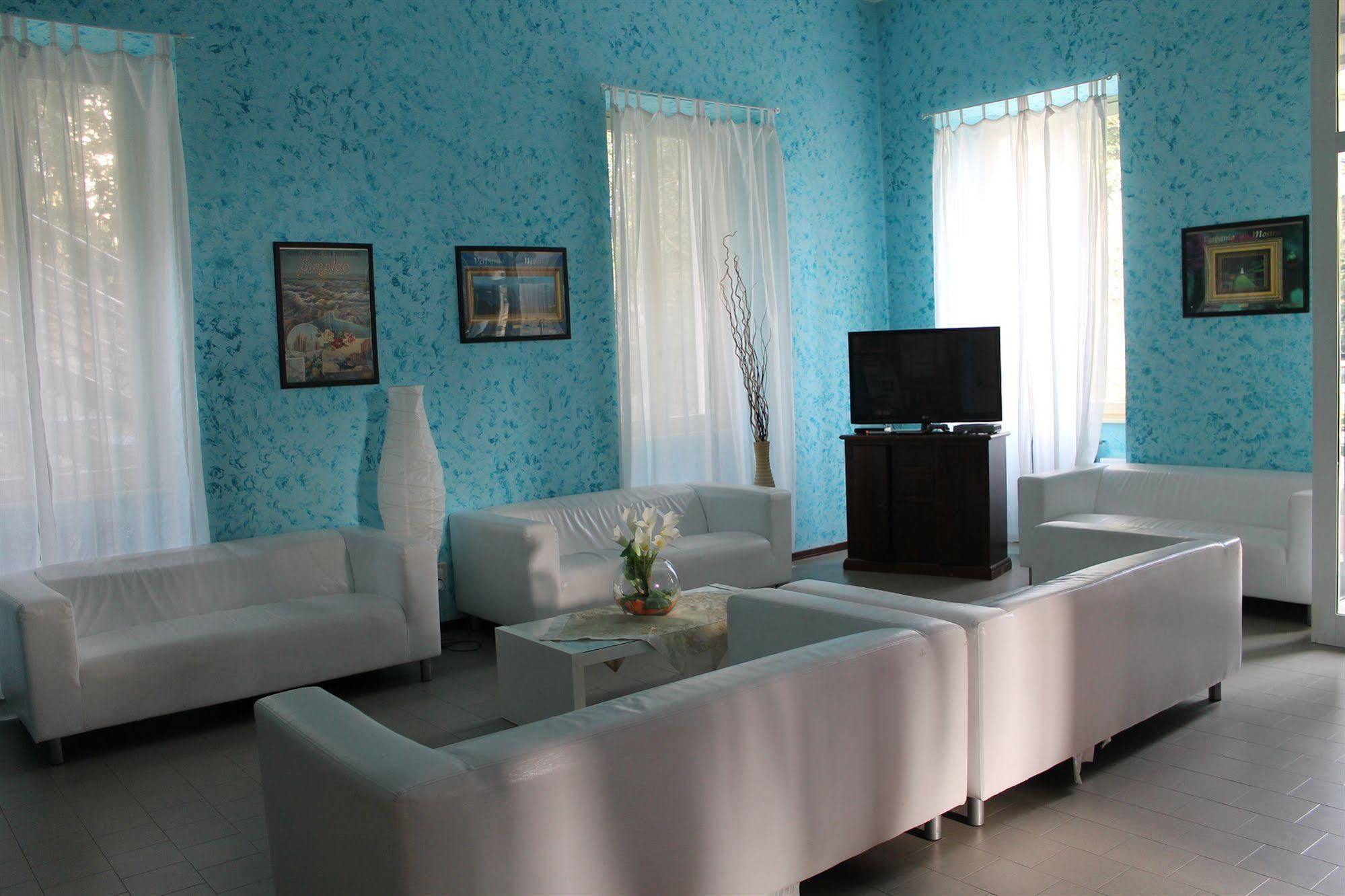 Ostello แวร์บาเนีย ภายนอก รูปภาพ